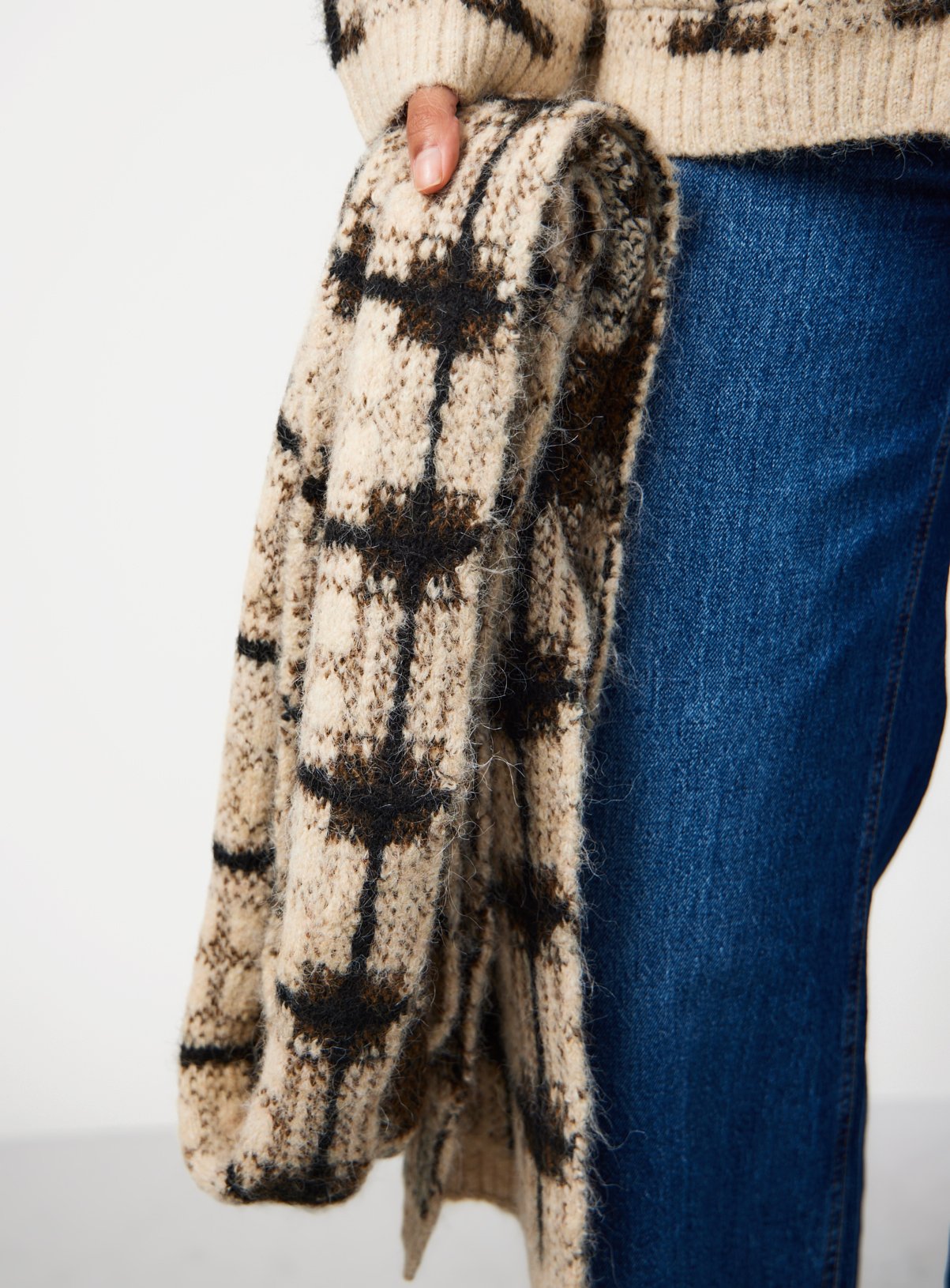 Neutral Check Print Cardigan & Scarf M - Image 3 thumbnail